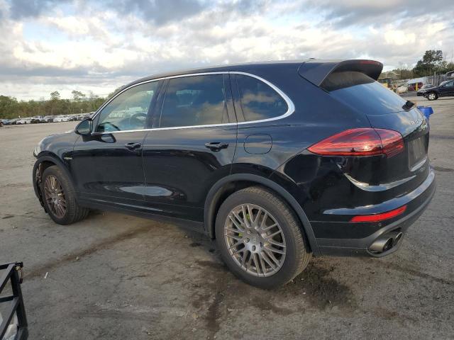 Photo 2 from auction – 2015 PORSCHE CAYENNE SE with VIN WP1AE2A26FLA53843