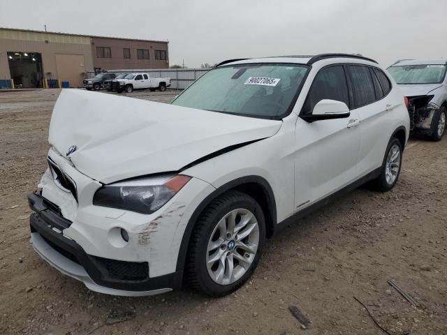 BMW X1 XDRIVE2 2015 with VIN WBAVL1C50FVY33025 - Photo from auction