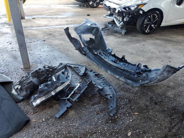 Photo 13 from auction – 2019 TOYOTA HIGHLANDER with VIN 5TDZZRFH1KS338957