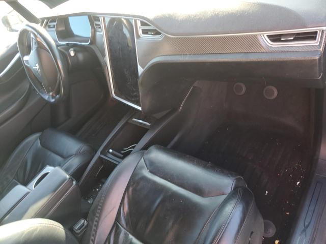 Photo 8 from auction – 2017 TESLA MODEL X with VIN 5YJXCBE2XHF056830