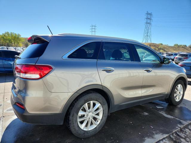 Photo 3 from auction – 2018 KIA SORENTO LX with VIN 5XYPGDA54JG410033