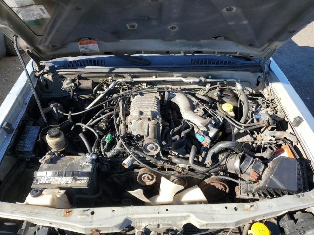 Photo 11 from auction – 2003 NISSAN FRONTIER K with VIN 1N6MD26Y23C470559