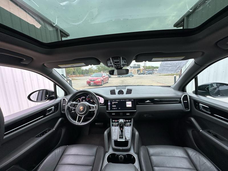 Photo 9 from auction – 2020 PORSCHE CAYENNE with VIN WP1AA2AY7LDA05841