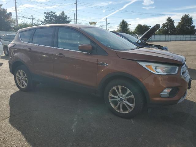Photo 4 from auction – 2017 FORD ESCAPE SE with VIN 1FMCU0GD5HUB65536