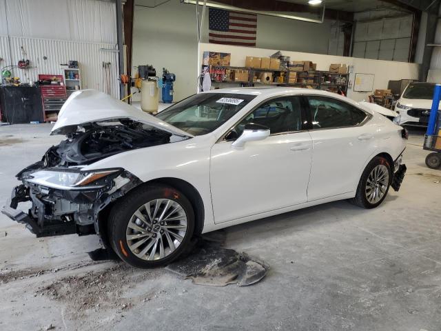 LEXUS ES 300H BA 2023 with VIN 58AEA1C18PU032232 - Photo from auction