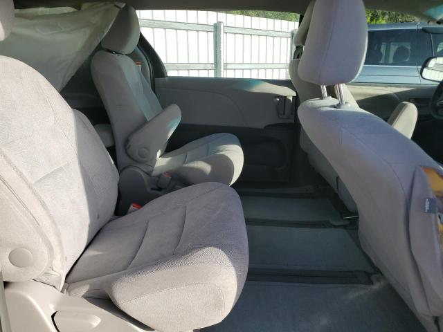 Photo 11 from auction – 2015 TOYOTA SIENNA with VIN 5TDZK3DC3FS544361