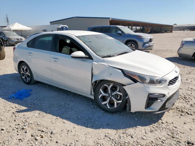 Photo 4 from auction – 2021 KIA FORTE FE with VIN 3KPF24AD5ME339248