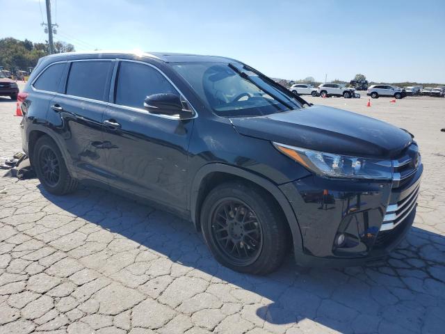 Photo 4 from auction – 2018 TOYOTA HIGHLANDER with VIN 5TDDZRFHXJS847146