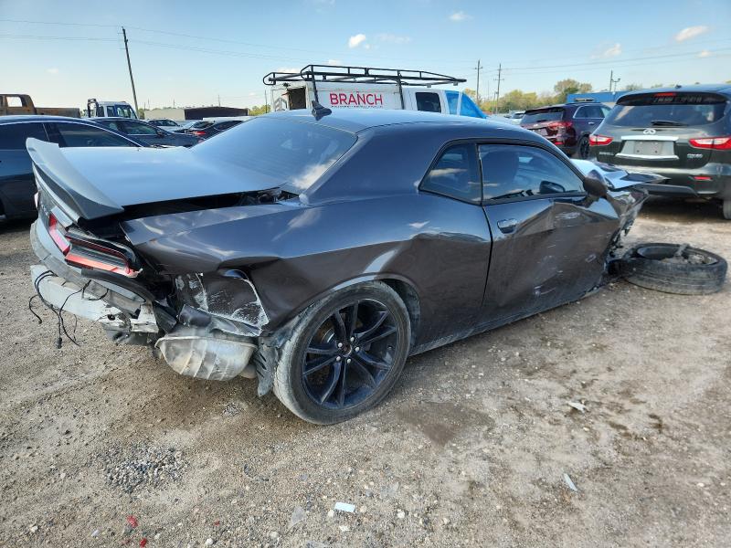 Photo 3 from auction – 2016 DODGE CHALLENGER with VIN 2C3CDZAG4GH131430