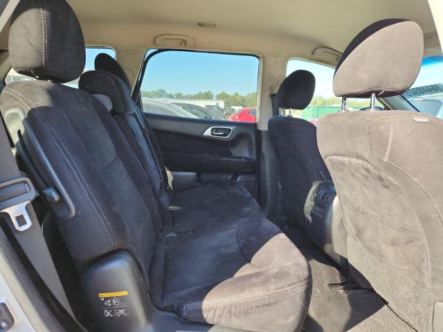 Photo 11 from auction – 2015 NISSAN PATHFINDER with VIN 5N1AR2MN2FC634392