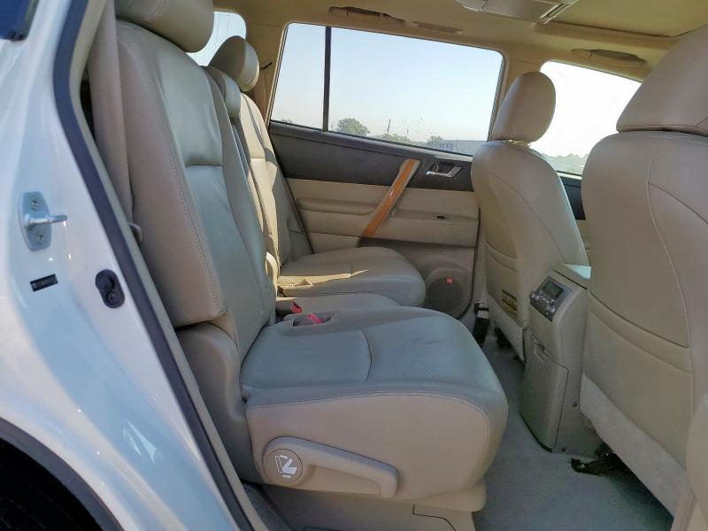 Photo 11 from auction – 2009 TOYOTA HIGHLANDER with VIN JTEEW44A092031518