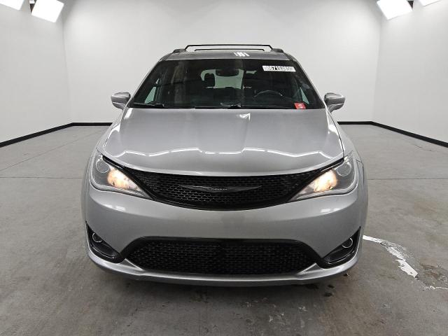 Photo 5 from auction – 2018 CHRYSLER PACIFICA T with VIN 2C4RC1EG9JR332696