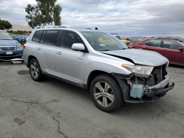 Photo 4 from auction – 2012 TOYOTA HIGHLANDER with VIN 5TDDK3EH0CS118319