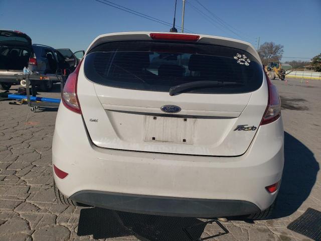 Zdjęcie 6 z aukcji – 2017 FORD FIESTA SE z VIN 3FADP4EJ9HM131965
