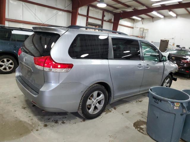 Photo 3 from auction – 2012 TOYOTA SIENNA LE with VIN 5TDKK3DC7CS184881
