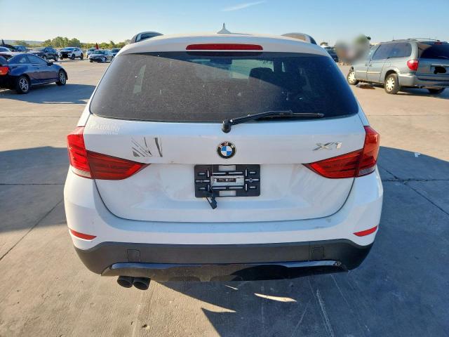 Photo 6 from auction – 2013 BMW X1 XDRIVE3 with VIN WBAVM5C59DVV89683