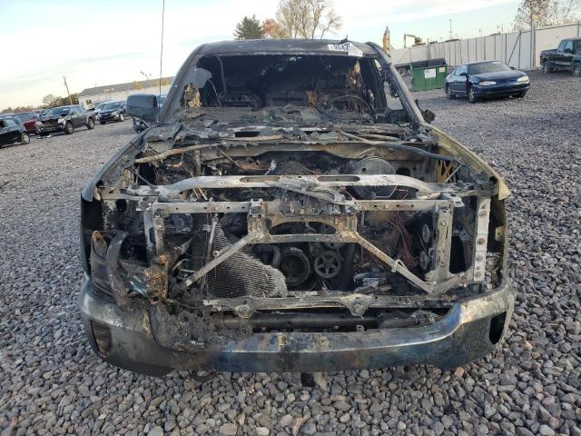 Photo 5 from auction – 2017 CHEVROLET SILVERADO with VIN 3GCUKREC9HG442589
