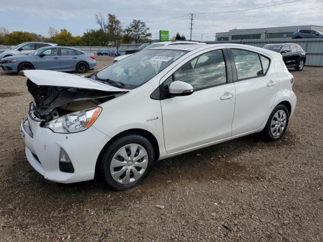 TOYOTA PRIUS C 2014 with VIN JTDKDTB35E1572172 - Photo from auction