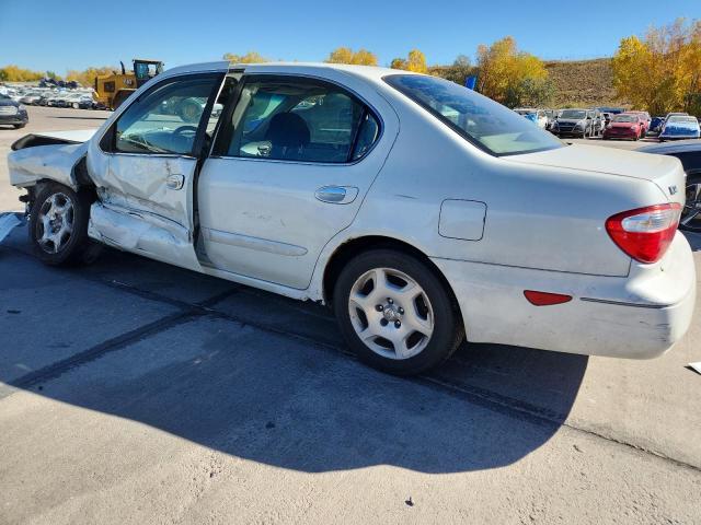 Photo 2 from auction – 2000 INFINITI I30 with VIN JNKCA31A9YT214674