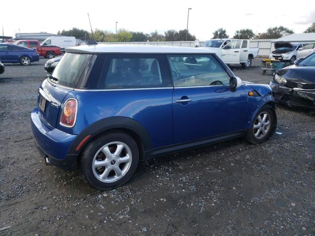 Photo 3 from auction – 2007 MINI COOPER with VIN WMWMF33517TU63036