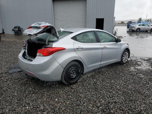 Photo 3 from auction – 2011 HYUNDAI ELANTRA GL with VIN 5NPDH4AE7BH053201