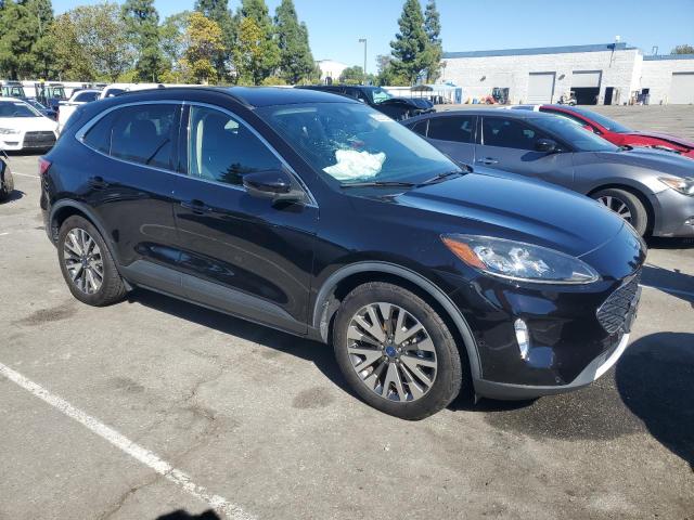 Photo 4 from auction – 2020 FORD ESCAPE TIT with VIN 1FMCU0DZ3LUC65093