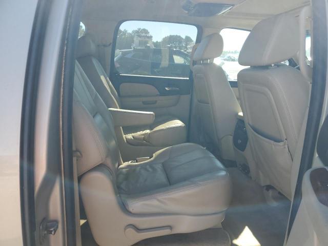 Photo 11 from auction – 2008 CHEVROLET SUBURBAN C with VIN 1GNFC16028J198947