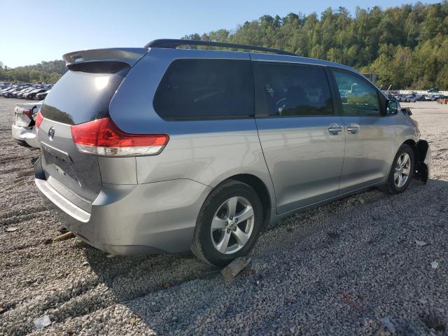 Photo 3 from auction – 2013 TOYOTA SIENNA LE with VIN 5TDKK3DC6DS360272