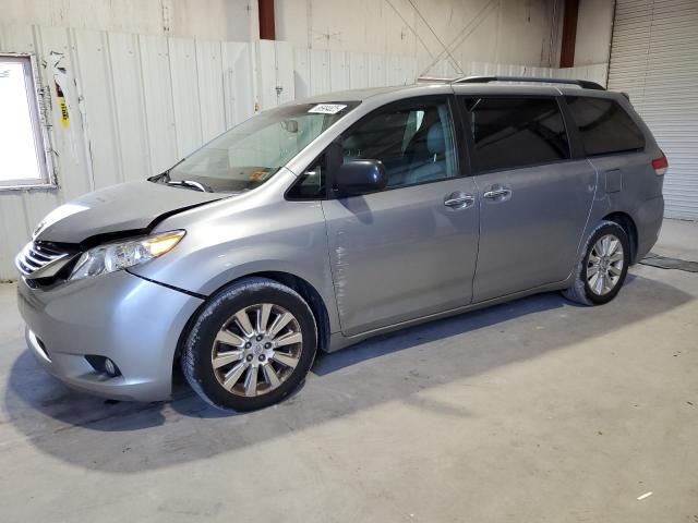 TOYOTA SIENNA XLE 2011 with VIN 5TDDK3DC2BS013933 - Photo from auction