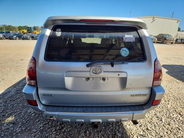Photo 6 from auction – 2004 TOYOTA 4RUNNER SR with VIN JTEBU14R948018186