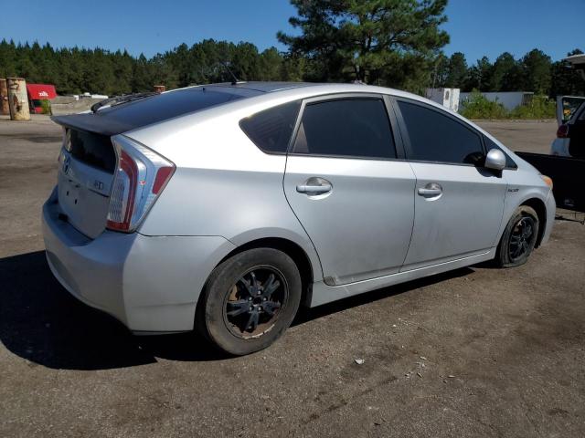 Photo 3 from auction – 2012 TOYOTA PRIUS with VIN JTDKN3DU3C5421937