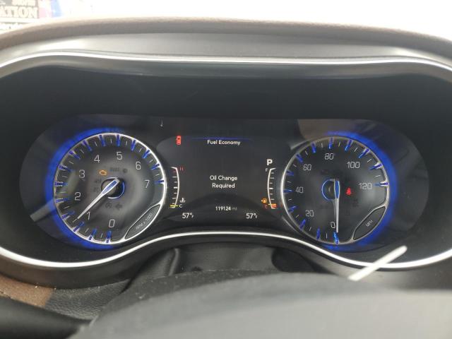 Photo 9 from auction – 2017 CHRYSLER PACIFICA L with VIN 2C4RC1GG1HR648004