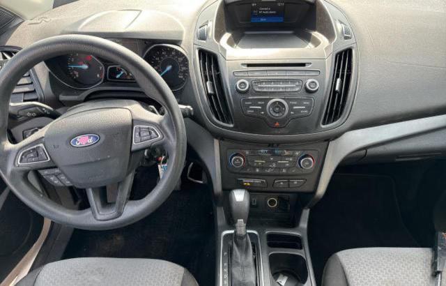 Photo 9 from auction – 2017 FORD ESCAPE SE with VIN 1FMCU9GD5HUB33660