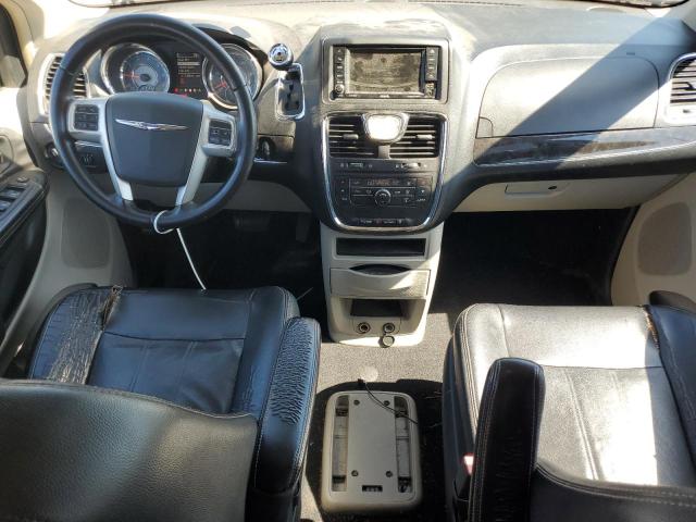 Photo 8 from auction – 2014 CHRYSLER TOWN & COU with VIN 2C4RC1BG4ER218096