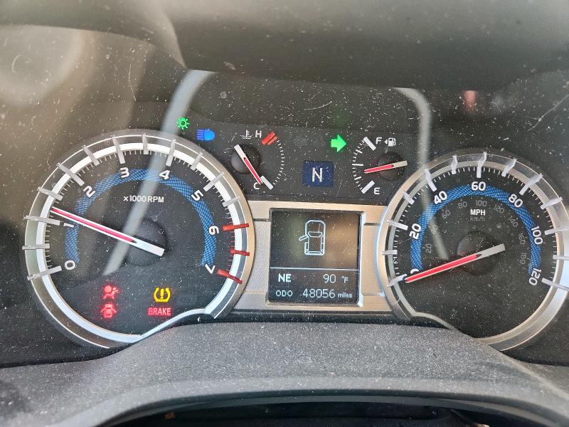 Photo 9 from auction – 2018 TOYOTA 4RUNNER SR with VIN JTEZU5JR0J5180120