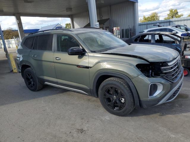 Photo 4 from auction – 2024 VOLKSWAGEN ATLAS PEAK with VIN 1V2GR2CA9RC617136
