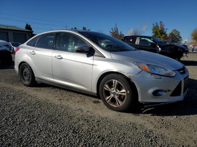 Photo 4 from auction – 2014 FORD FOCUS SE with VIN 1FADP3F22EL407157