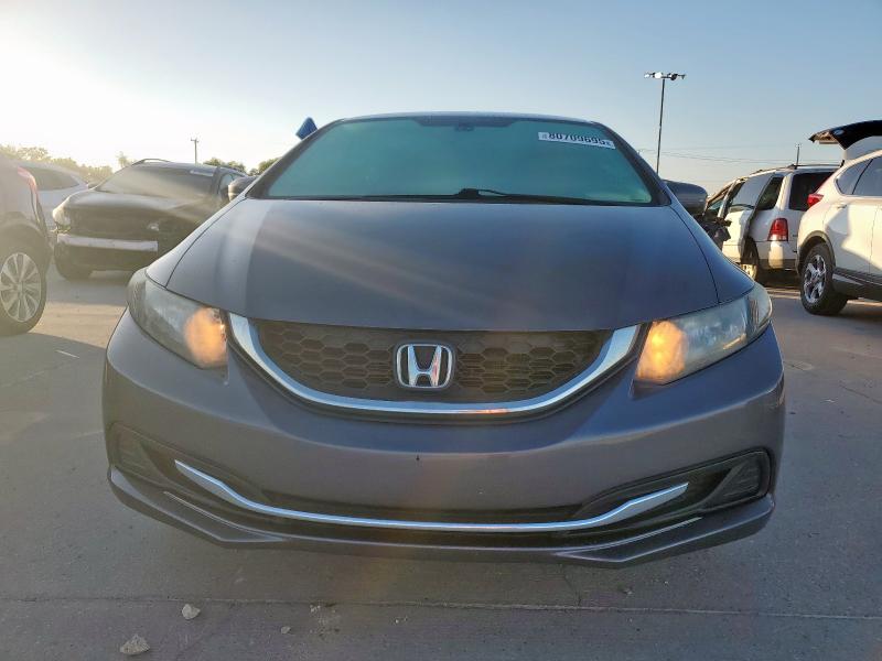 Photo 5 from auction – 2015 HONDA CIVIC SE with VIN 19XFB2F74FE268733