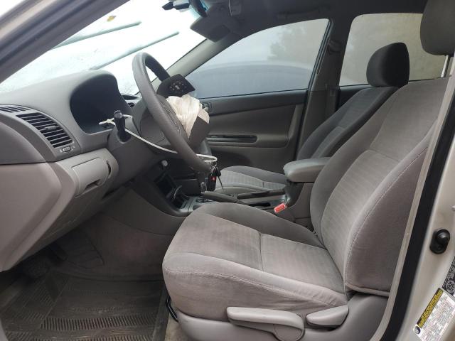 Photo 7 from auction – 2005 TOYOTA CAMRY LE with VIN 4T1BE32K15U072086