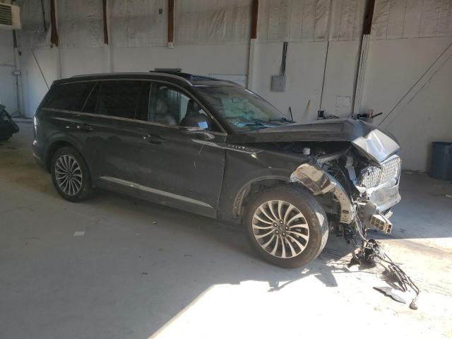 Photo 4 from auction – 2020 LINCOLN AVIATOR RESERVE with VIN 5LM5J7WC8LGL16683