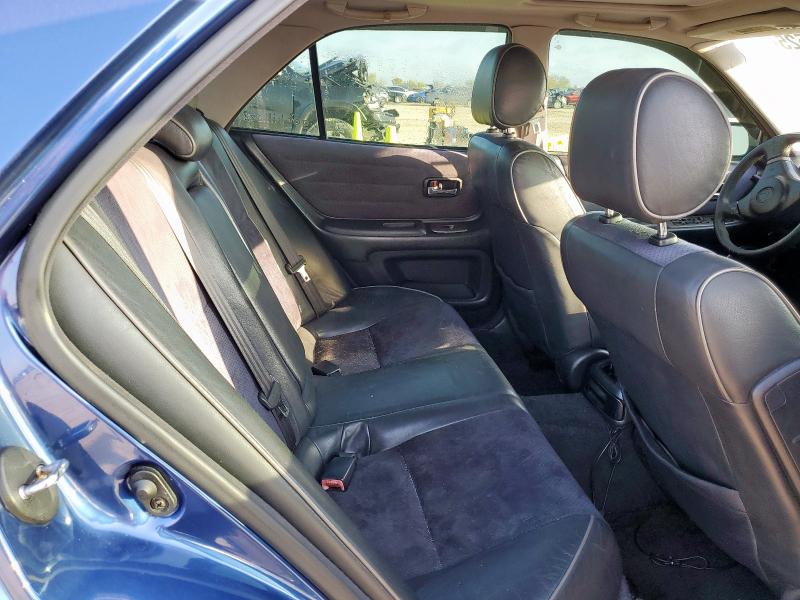 Photo 10 from auction – 2003 LEXUS IS 300 with VIN JTHBD192230069072