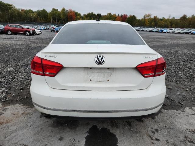 Photo 6 from auction – 2015 VOLKSWAGEN PASSAT SEL with VIN 1VWCT7A3XFC062595
