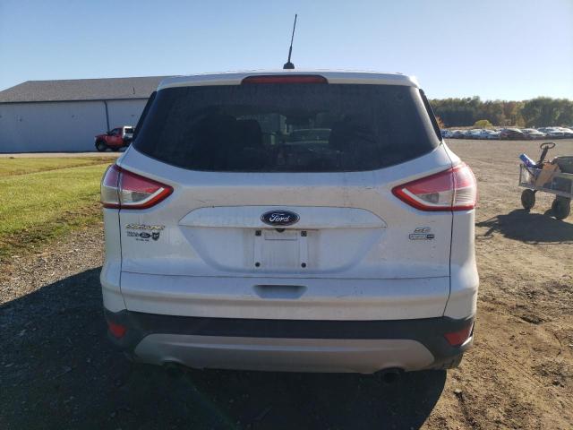 Photo 6 from auction – 2016 FORD ESCAPE SE with VIN 1FMCU9GX9GUA62701