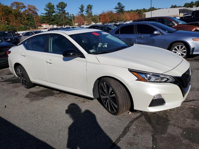 Photo 4 from auction – 2020 NISSAN ALTIMA SR with VIN 1N4BL4CW1LC147685