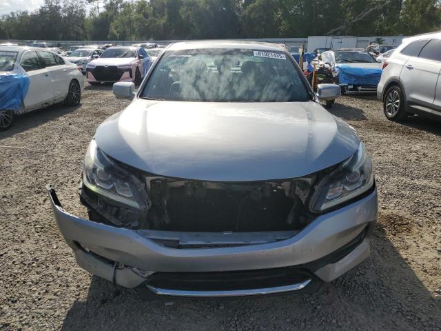Photo 5 from auction – 2017 HONDA ACCORD EX with VIN 1HGCR2F70HA071287