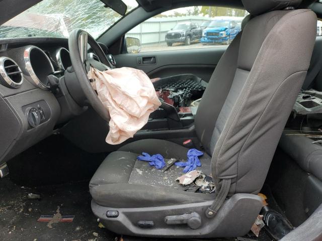 Photo 7 from auction – 2005 FORD MUSTANG with VIN 1ZVFT80N255213244