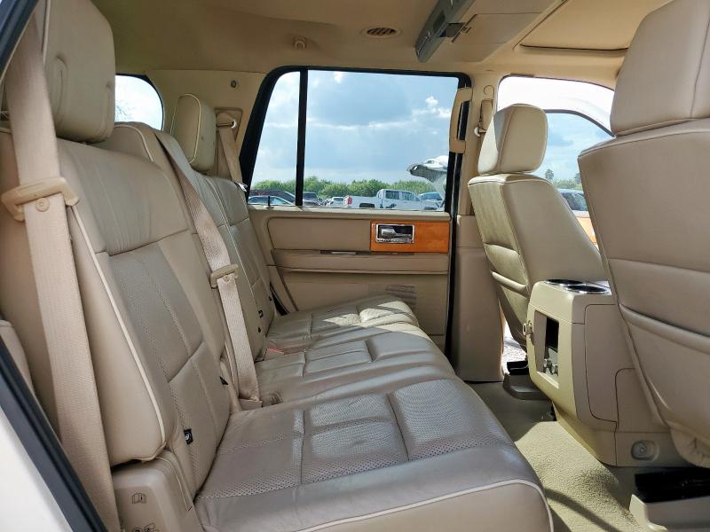 Photo 11 from auction – 2008 LINCOLN NAVIGATOR with VIN 5LMFU27508LJ04258
