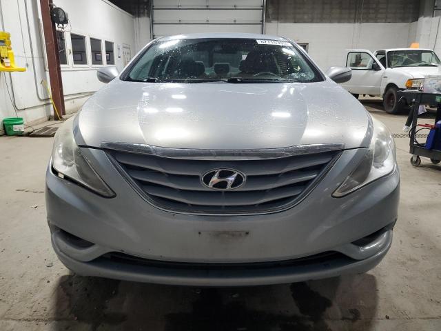 Photo 5 from auction – 2011 HYUNDAI SONATA GLS with VIN 5NPEB4AC9BH161355