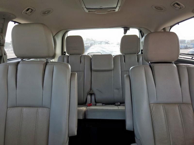 Photo 10 from auction – 2012 CHRYSLER TOWN & COU with VIN 2C4RC1CG3CR163541
