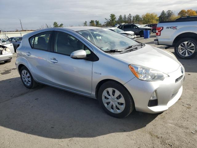 Photo 4 from auction – 2012 TOYOTA PRIUS C with VIN JTDKDTB3XC1527564